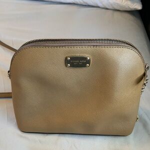 Michael Kors Crossbody Bag